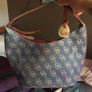 Dooney & Bourke